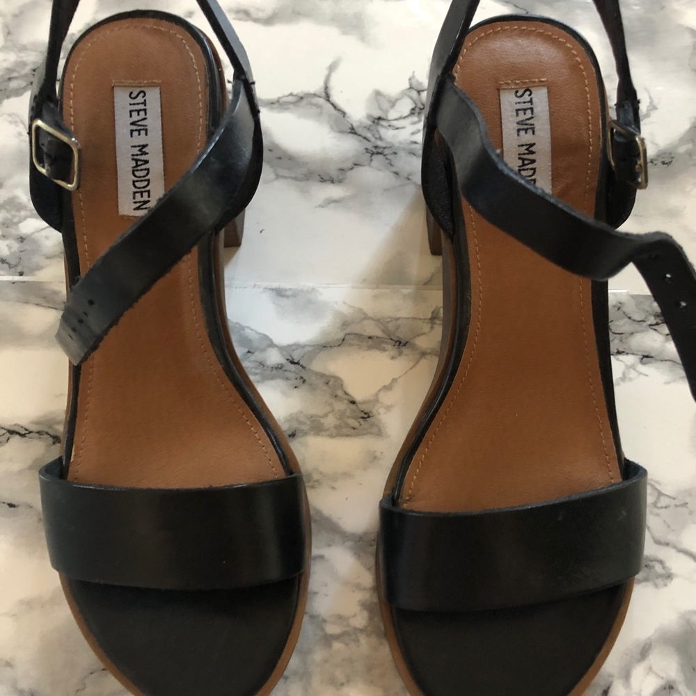 Steve Madden Belinda leather sandals
